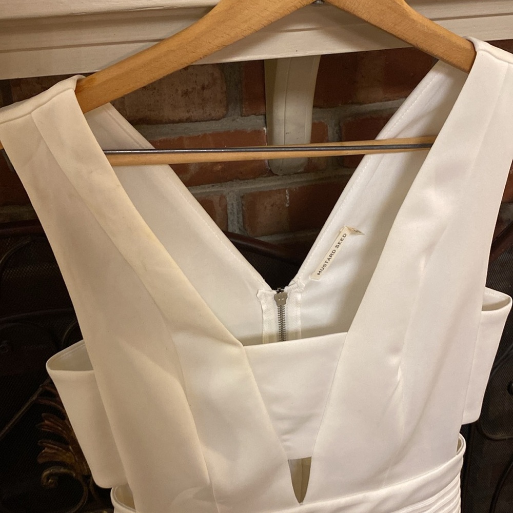 NWT Mustard Seed White Cutout Dress - Picture 8 of 11